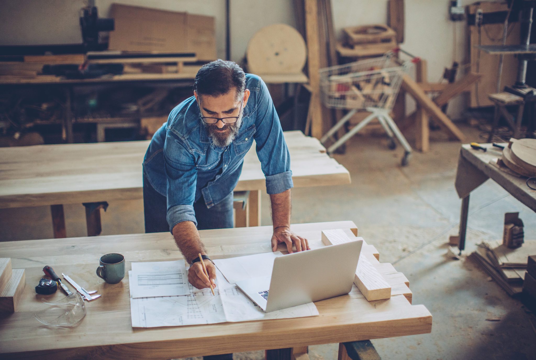Small business side hustle